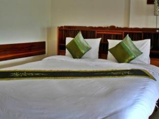 Riverfront Hotel Mukdahan - 1