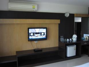 The Mercy Hotel - 7