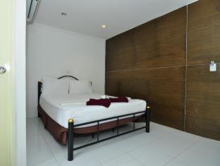 Kitty Guesthouse - 8