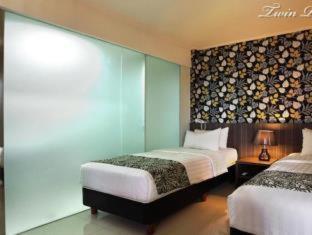 Sans Hotel The Green Bekasi by RedDoorz - Bekasi - 8
