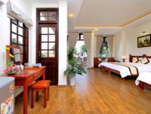 Thien Tan Villa with Private Pool - 8