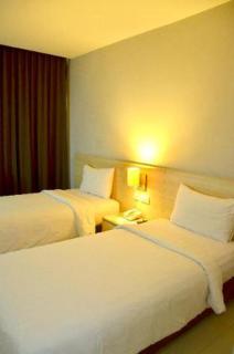 Grand Cakra Hotel Malang - Malang - 2