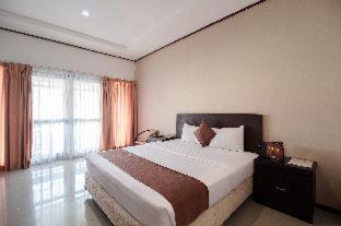 Surya Kencana Seaside Hotel - 9