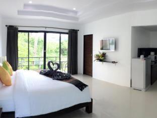 The Seashore Kamala Service Apartment - Kamala Beach - 4
