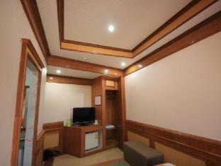 Rose Garden Hotel - 7