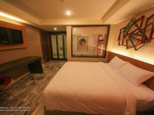Dragon River Avenue - 7