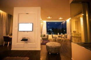 The Beverly Hills Hotel - 7