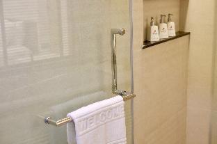 The Zense Boutique Hotel - 4