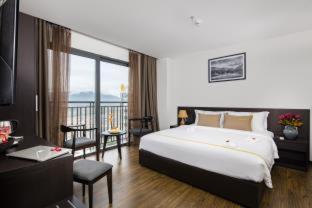Meriton Hotel Nha Trang - Nha Trang - 9