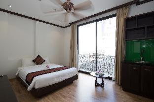 Palazzo Luxury Hotel & Bistro - Central My Khe Beach Walking Street - Danang - 3