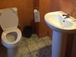 Retro Box Hotel Chumphon - 5