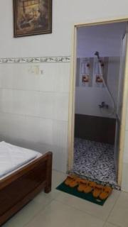 Nhu Y Hotel - 4