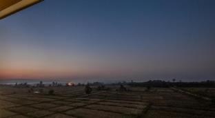 Sann View Hotel - Thoeng - 1