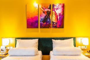 Great Diponegoro Hotel Surabaya - Surabaya - 3