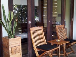 JavaCove Beach Hotel - 2