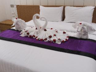 The Whisper Hotel - 4