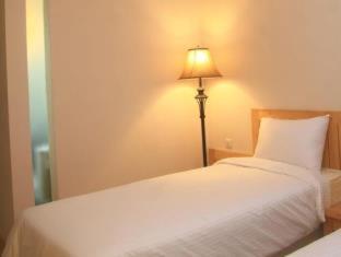 Aventree Homestay - Malang - 7