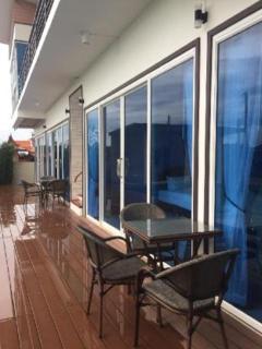 Uthaithani Resort - 8