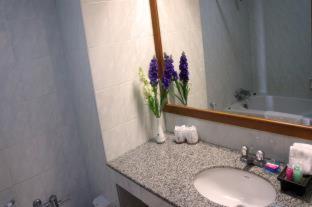 JP Emerald Hotel - Yasothon - 4