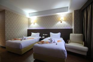 M Hotel Danok - 8