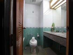 M Hotel Danok - Sadao - 6
