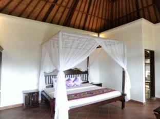 Cempaka Belimbing Villa - 2