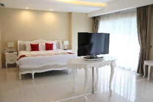 Le Eminence Puncak Hotel Convention & Resort - 4