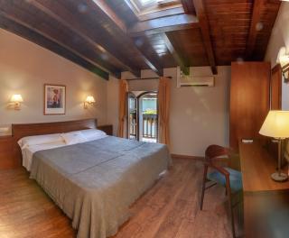 Hotel Fonda Merce - Llivia - 2