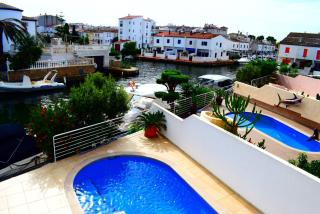 Casa con amarre y piscina privados ref 306 - Empuriabrava - 5