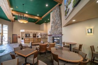 Truckee Donner Lodge - 2
