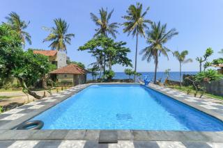 Hotel Tara Bar & Resto Air Sanih - Buleleng - 0