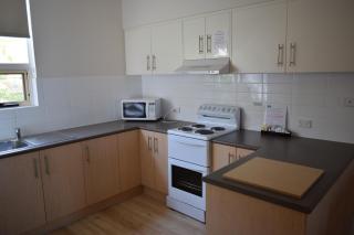 Glenelg Holiday Apartments - Corfu - Adelaide - 3