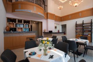 Eight Story Manor - Shuili - 0