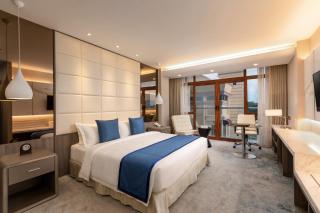 Grand Palace Hotel - 5