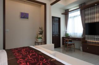 Eight Story Manor - Shuili - 4