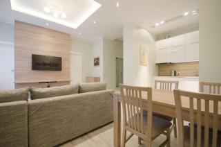 Sopot Monte Cassino Apartment by Noclegi Renters - 3