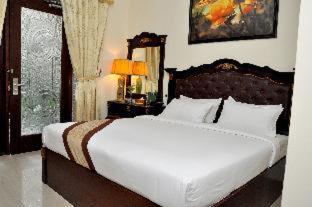 The Grand Palace Hotel Malang - 8