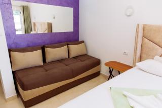 Mala Plaza - 8