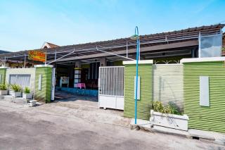 Griya Sakura Syariah near UMS - Solo - 2