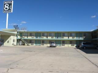 Motel 8 Willcox - Willcox - 2