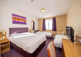 Stables Inn, Aintree - 5