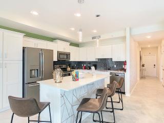 Lakeview Themed 2BR Condo with Waterpark Access - 1