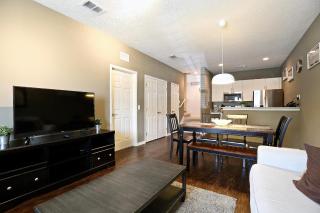 3 Bedroom Townhouse Fits 8, 10' To Disney Parks! - Kissimmee - 6
