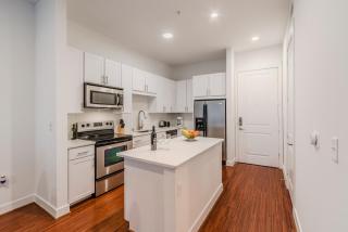 Regal Stays Corporate Apartments - McKinney Ave - Uptown Dallas - Dallas - 5