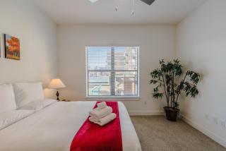 Regal Stays Corporate Apartments - McKinney Ave - Uptown Dallas - Dallas - 2