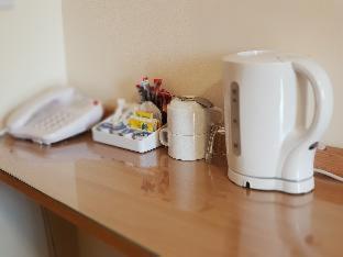 Carlton Hotel - London - 7