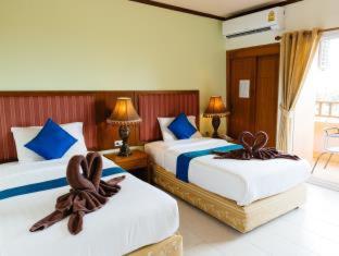 Thipurai Beach Hotel - 3