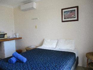 VQ3 Lodge - Flying Fish Cove - 1