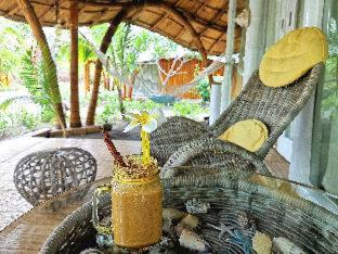 Coconut Garden Beach Resort - Maumere - 2