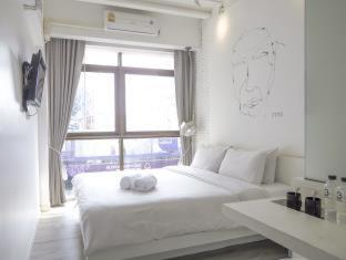3Howw Hostel @ Sukhumvit 21 - 9